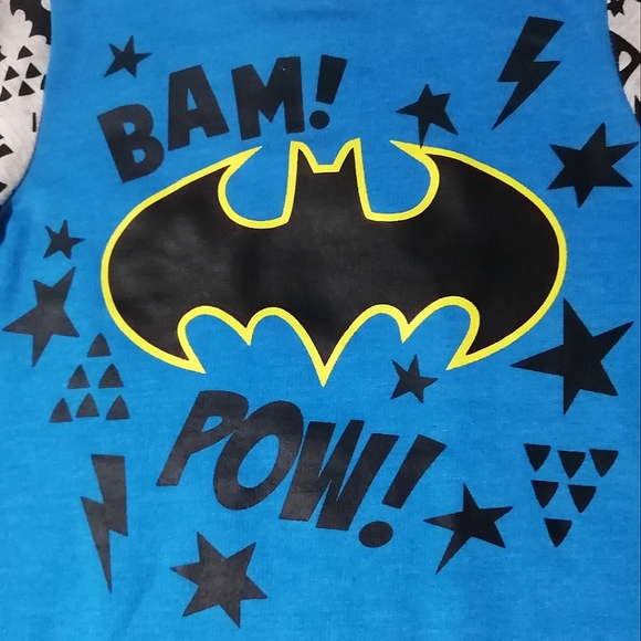🔥SALE🔥 Batman DC Comics Baby Boy's Bodysuit Jumpsuit NWT Sizes 6-12M, 12-18M - Picture 2 of 9